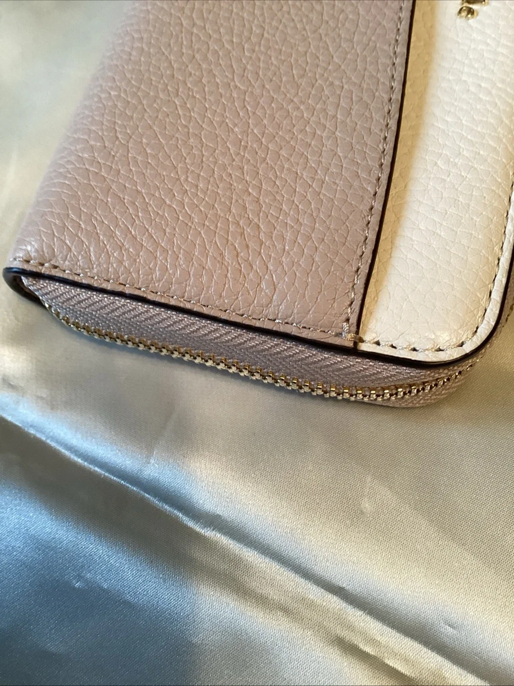 kate spade Two-Tone Pebbled Leather Zip Wallet in Taupe & Cream